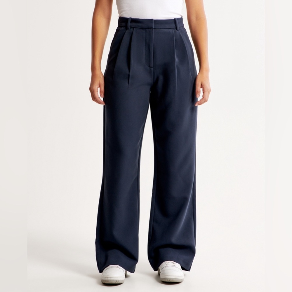 Abercrombie Sloane Tailored Pant